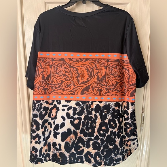 Sold *Leopard printer tshirt - Picture 4 of 4